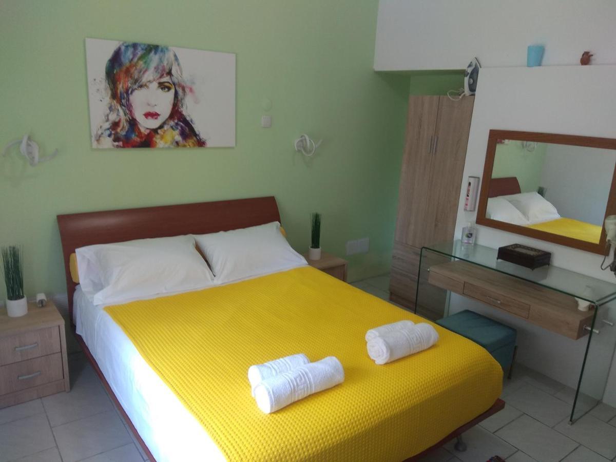 Kiki Apartment Кавала Екстер'єр фото